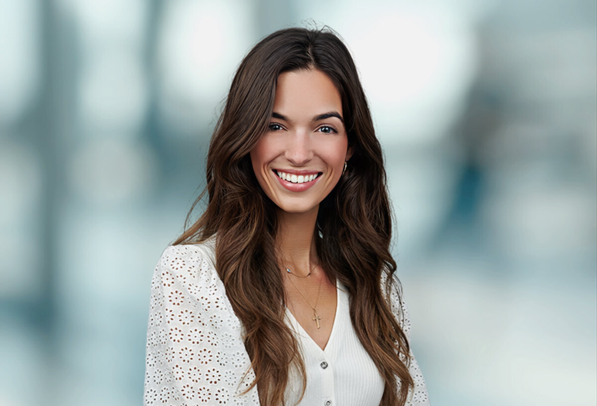 Professional Headshot of Baylie Kotsan