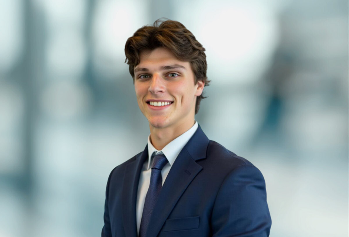 Professional Photo of Luke Jessen