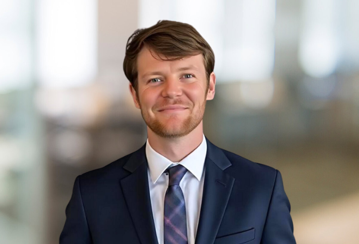 Professional Headshot of Patrick Mruz