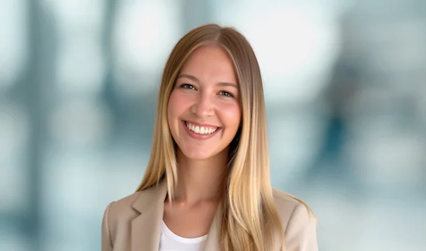 Professional Headshot of Sydney Mallum