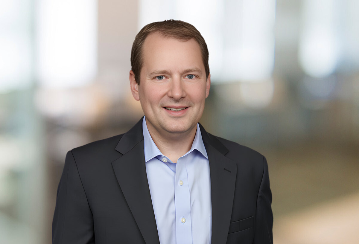 Professional Headshot of Helmut Brugman