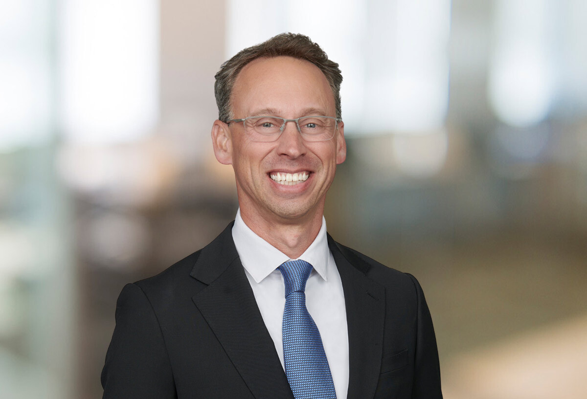 Professional Headshot of Eric Oxley