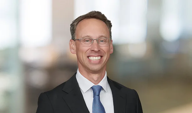 Professional Headshot of Eric Oxley