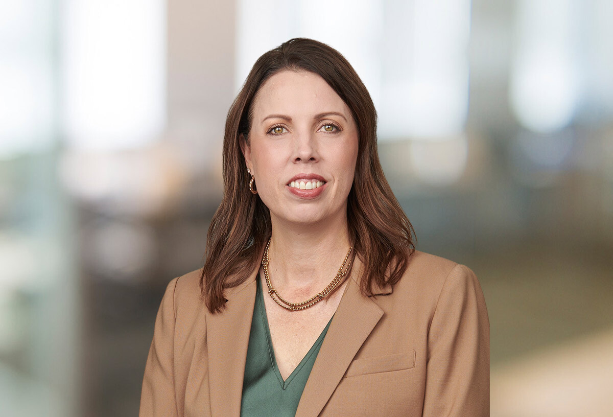 Professional Headshot of Lisa Lehan