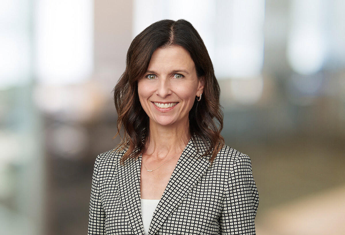 Professional Headshot of Jennifer Woodward