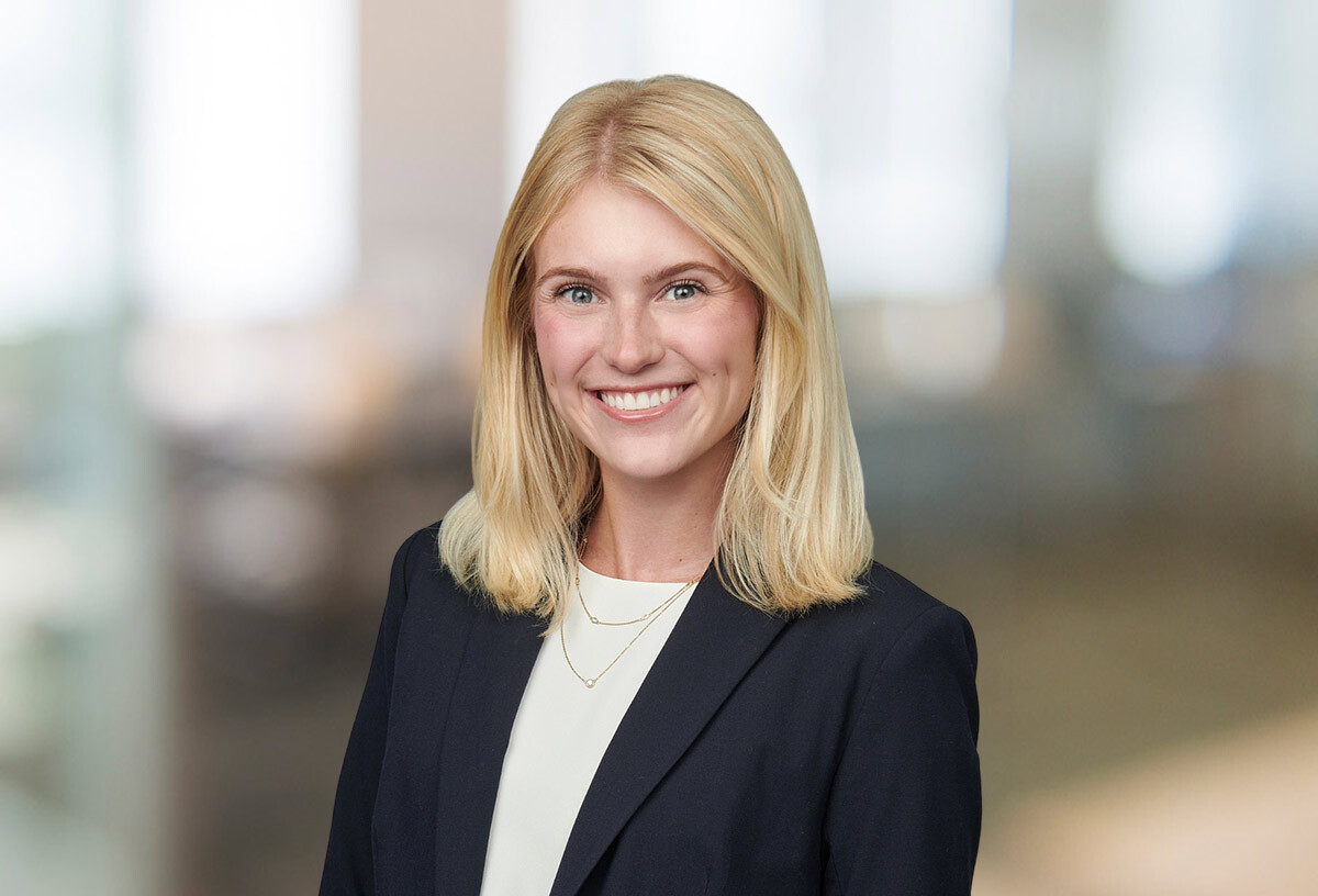 Professional Headshot of Jenna Stevens